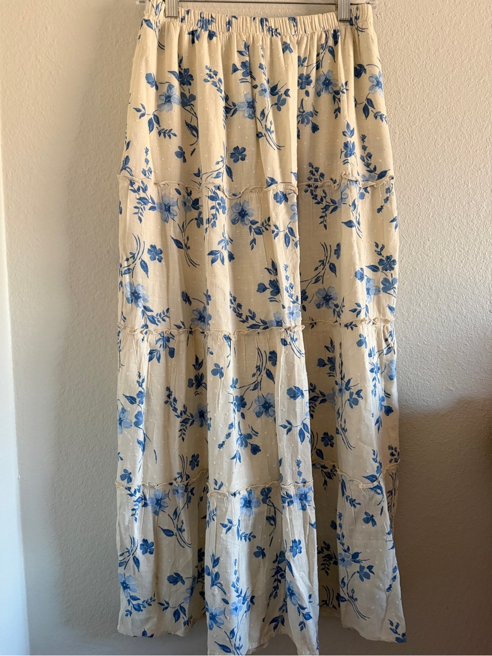Hollister Maxi skirt Blue Garden Floral Ivory Tiered Cottage Core Prairie